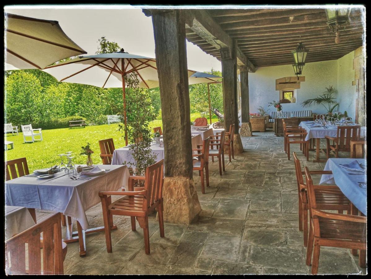 Palacion De Hotel Toñanes